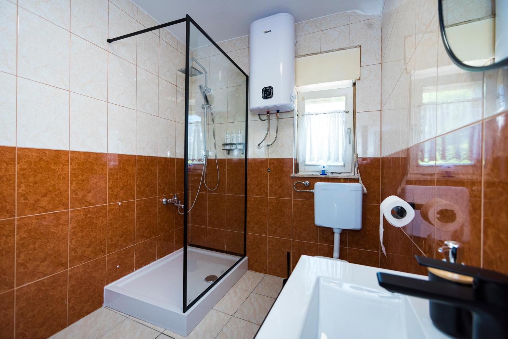 M&M Pelivan Apartments Solin Exterior foto